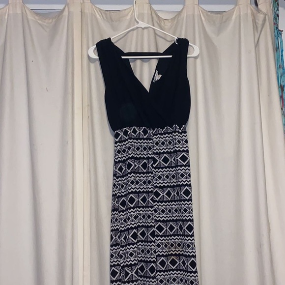 Charlotte Russe Floor Length Black and White Romper Size XS - Picture 1 of 3